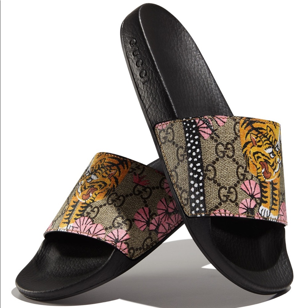 Gucci Pursuit Bengal Pool Slide Sandals